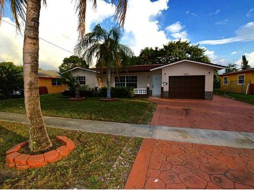 5640 NW 12 ST, Fort Lauderdale, FL 33313