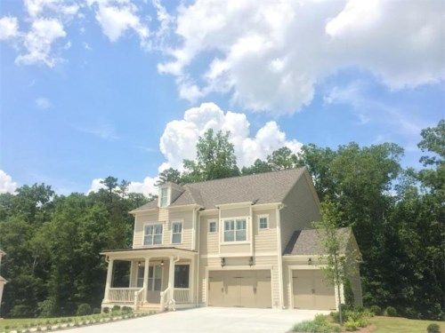 6406 Sycamore Drive, Hoschton, GA 30548