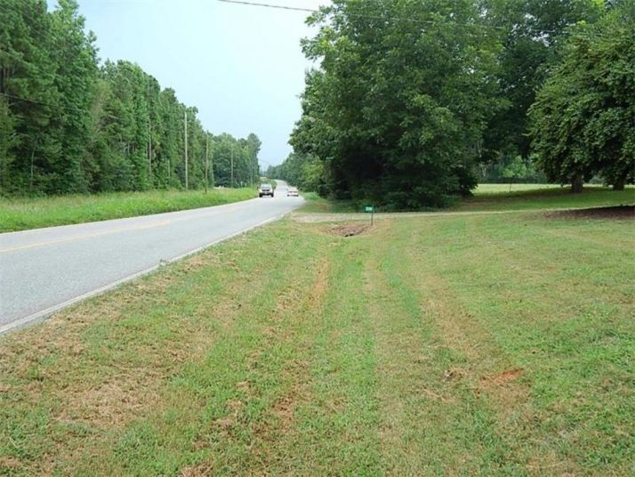 898 Neese Commerce Road, Commerce, GA 30529