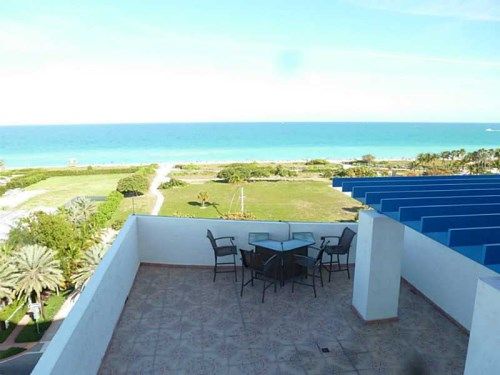 7600 COLLINS AV # 1013, Miami Beach, FL 33141