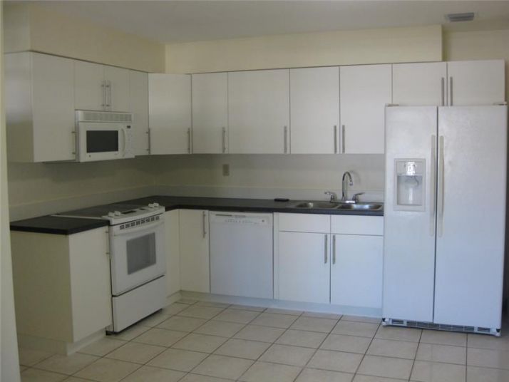 518 N 24 AV, Hollywood, FL 33020