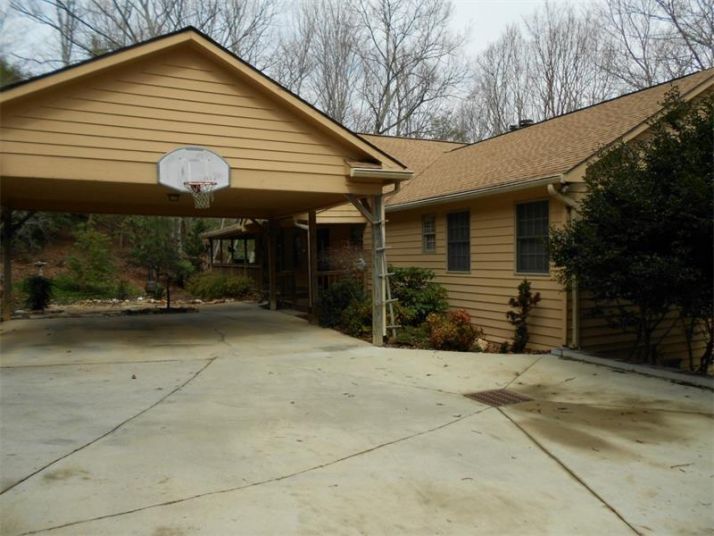 180 Mulligan Way, Jasper, GA 30143