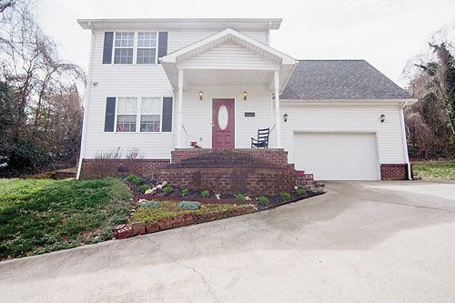 199 Rock Springs Road, Lenoir City, TN 37771