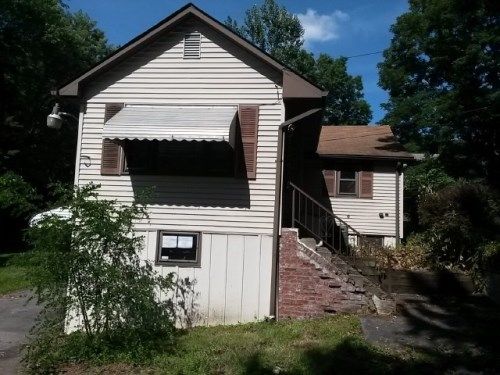 2 Main St, Campbell, OH 44405