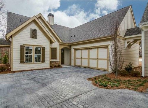 19 Cedarcrest Village Way, Acworth, GA 30101