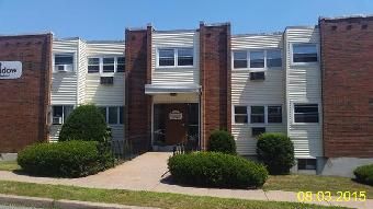 2 Thompson Rd Apt 10b, Manchester, CT 06040