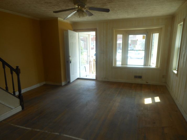800 Arncliffe Rd, Essex, MD 21221