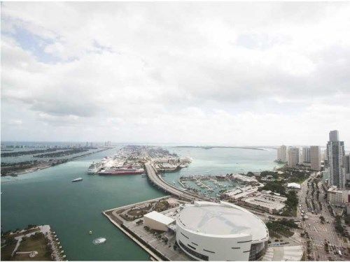 900 NE BISCAYNE BL # 5502, Miami, FL 33132