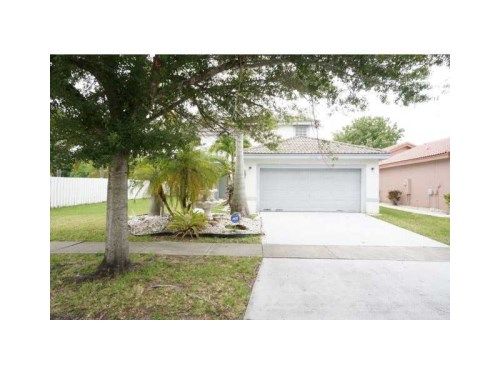 17473 SW 22 ST, Hollywood, FL 33029
