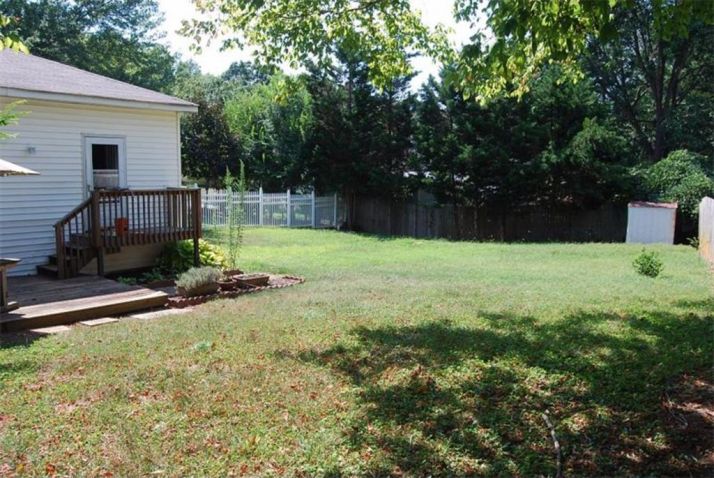 4915 N Lee Street, Buford, GA 30518