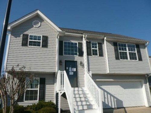 26 Belgrant Ct, Hiram, GA 30141