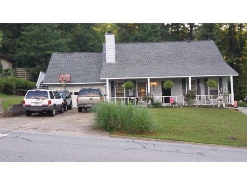 924 Park Forest Drive Nw, Lilburn, GA 30047