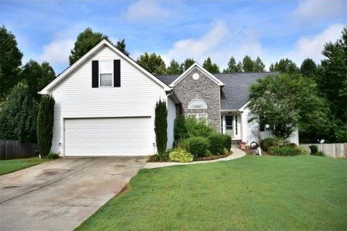 6170 Devonshire Drive, Flowery Branch, GA 30542