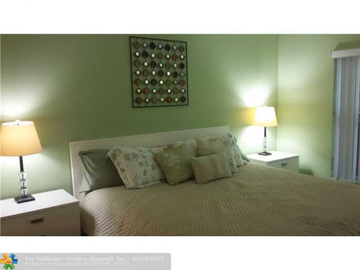 3670 Inverrary Dr # 3A, Fort Lauderdale, FL 33319