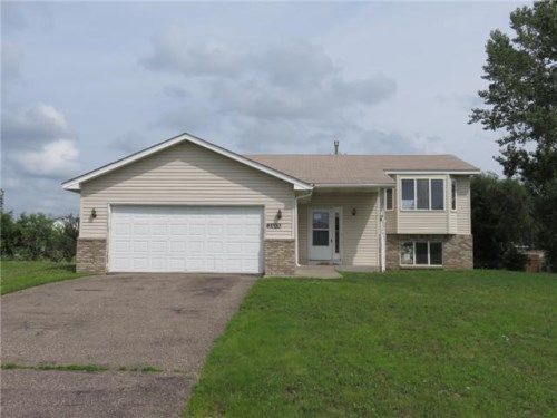 4600 Teal St, Big Lake, MN 55309