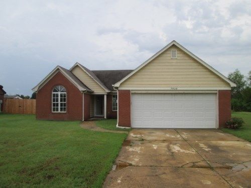 7420 Dunbarton Dr, Horn Lake, MS 38637