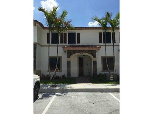 8970 W 35 WAY, Hialeah, FL 33018