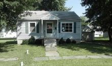 411 W Mcpike St Vandalia, MO 63382