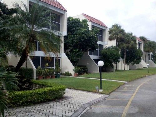 120 LAKEVIEW DR # 314, Fort Lauderdale, FL 33326