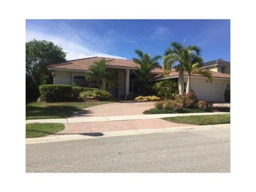 2524 Eagle Run Ct, Fort Lauderdale, FL 33327