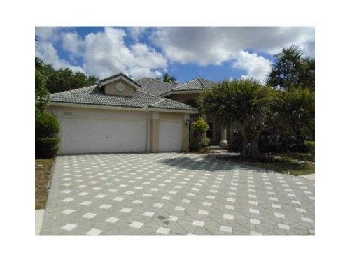 8088 S SAVANNAH CR, Fort Lauderdale, FL 33328