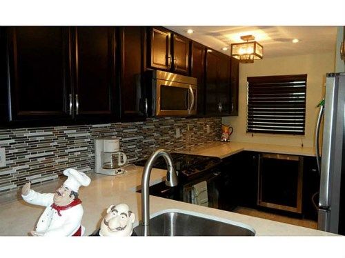 9460 TANGERINE PL # 207, Fort Lauderdale, FL 33324