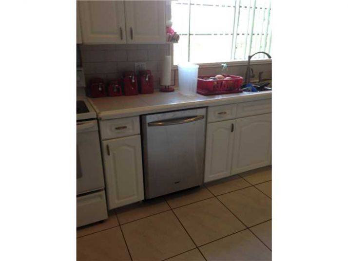 10951 SW 58 CT, Fort Lauderdale, FL 33328