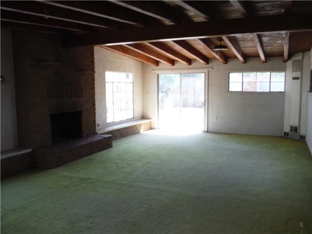 1316 Field Dr NE, Albuquerque, NM 87112