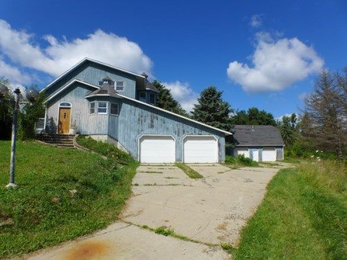 6838 S Krepps Rd, Saint Johns, MI 48879