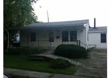 534 Fletcher Ln, Beech Grove, IN 46107