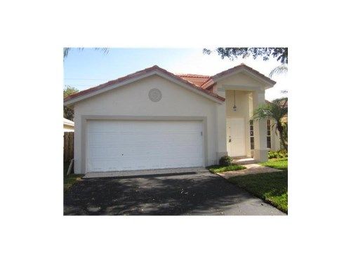 28 GABLES BL, Fort Lauderdale, FL 33326