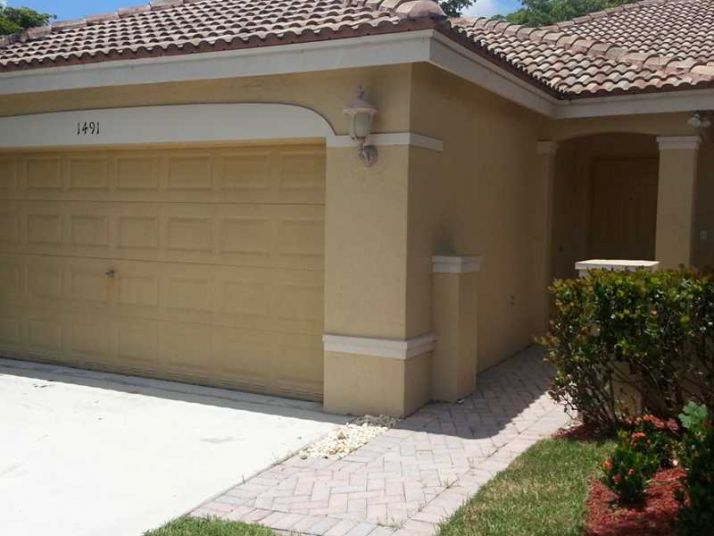 1491 ZENITH WY, Fort Lauderdale, FL 33327