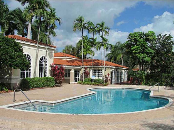 9909 NOB HILL PL # 9909, Fort Lauderdale, FL 33351