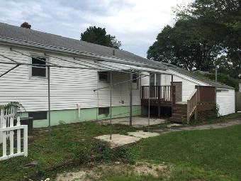 55 Swan Street, East Providence, RI 02914