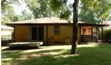 330 E 6th St Valley Center, KS 67147