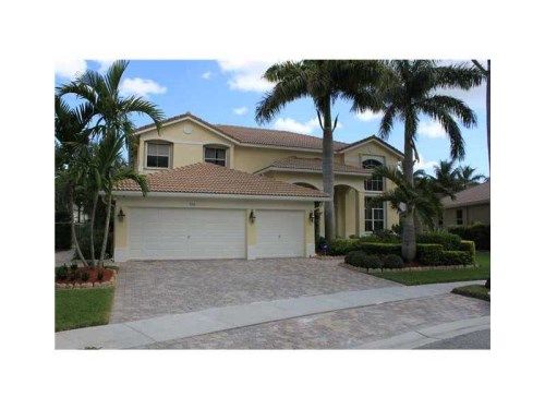 864 REFLECTION LN, Fort Lauderdale, FL 33327