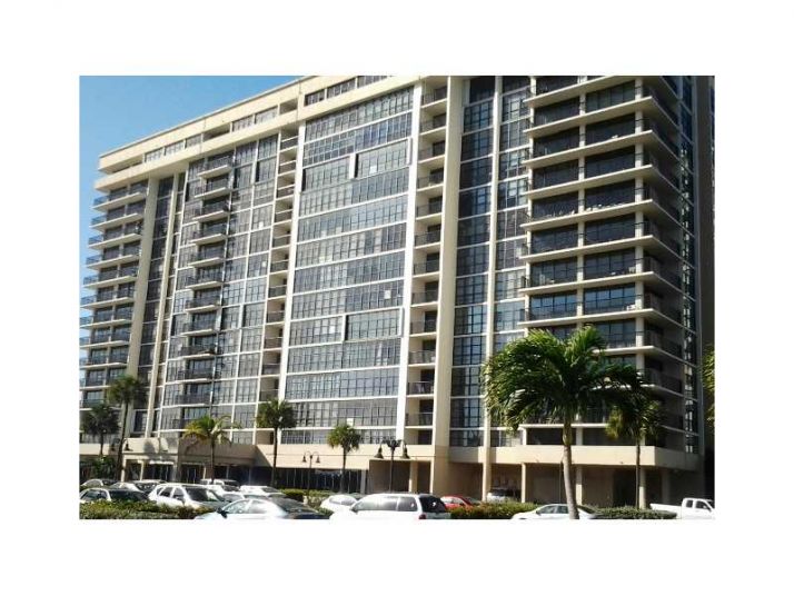 2049 S Ocean Dr # 207, Hallandale, FL 33009