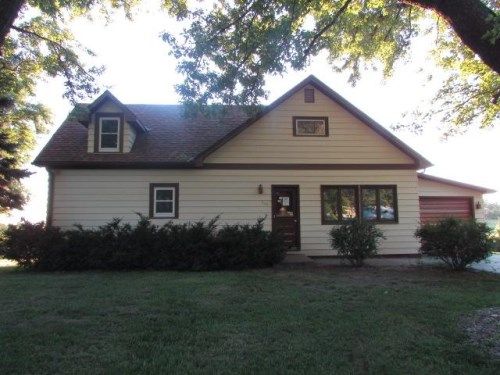 309 Maple St, Johnson, NE 68378