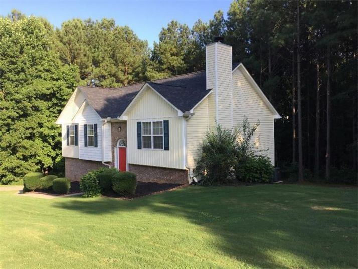 110 Greatwood Drive, White, GA 30184