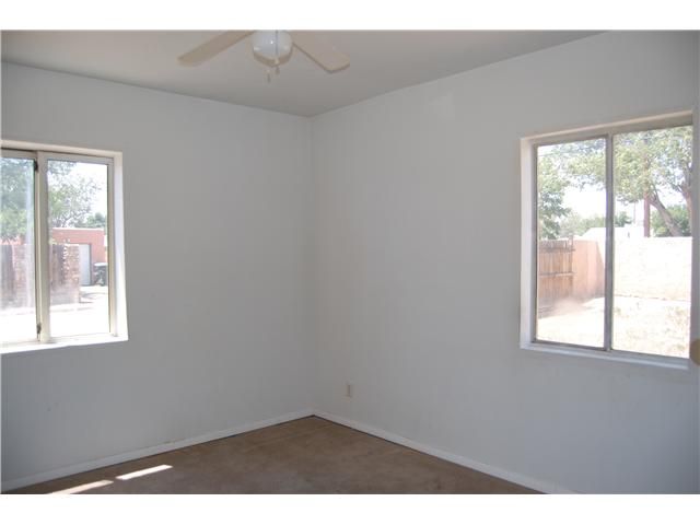 701 Lovers Lane, Alamogordo, NM 88310