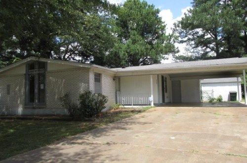 1732 Springfield Cv, Southaven, MS 38671
