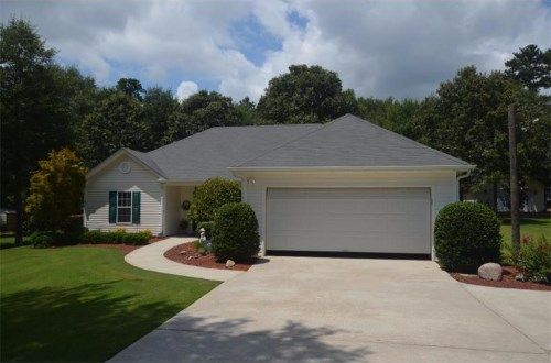 571 Old Loganville Ridge, Loganville, GA 30052