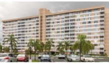 4001 HILLCREST DR # 809 Hollywood, FL 33021