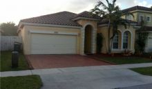 5308 SW 133 AV Hollywood, FL 33027
