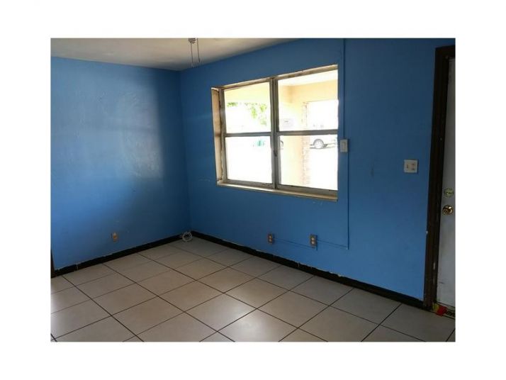 2119 MCKINLEY ST, Hollywood, FL 33020