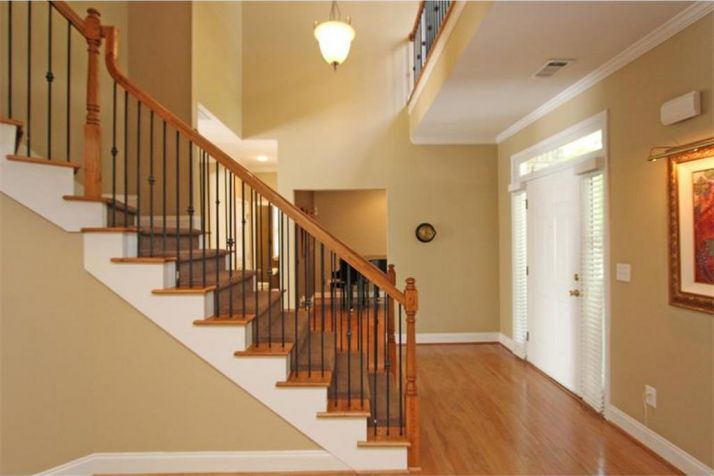 279 Ohm Avenue, Avondale Estates, GA 30002