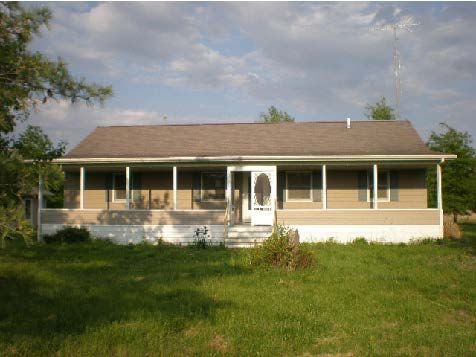 R R 2 Box 286, Mc Leansboro, IL 62859