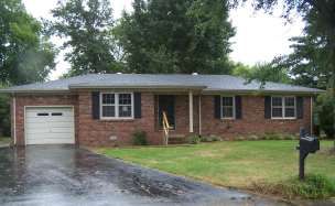 610 Springmont Ct, Hopkinsville, KY 42240