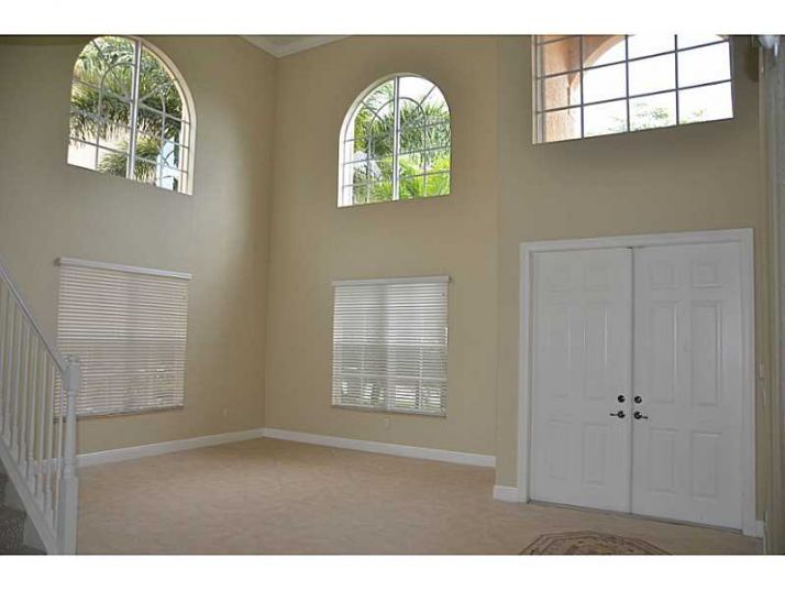 17899 SW 54 ST, Hollywood, FL 33029