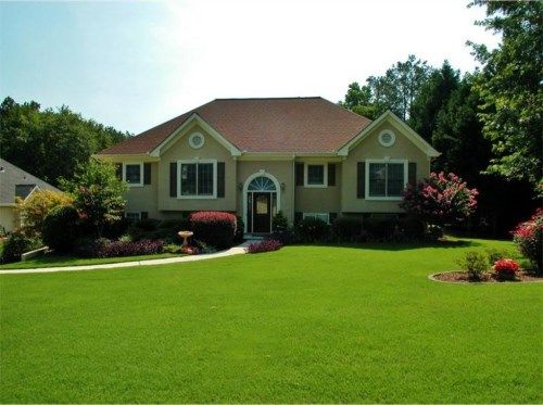 725 Harbor Bay Drive, Lawrenceville, GA 30045